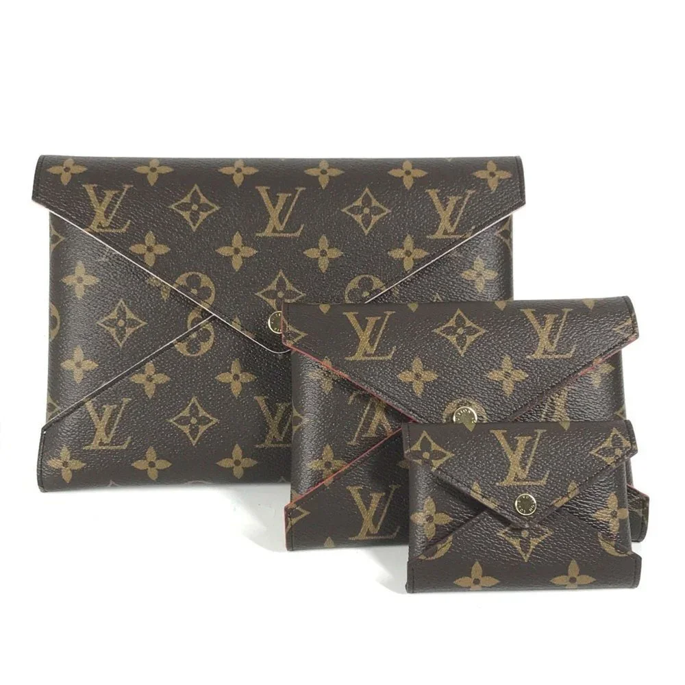 LOUIS VUITTON Authentic Brown Monogram Canvas Pochette Pouch